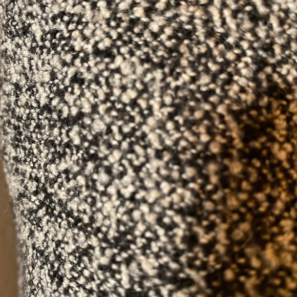 Women’s wool skirt size 6 - Picture 3 of 4